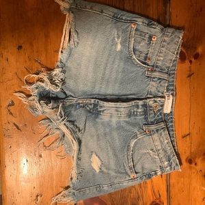 Zara cut off Jean shorts. Size US 2